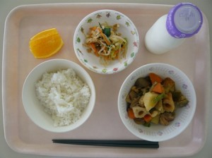 10月4日給食(小学部の量)