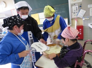 寿司酢を合わせる