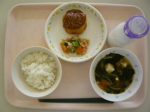 3月11日給食(小学部の量)