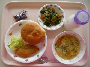 3月19日給食(小学部の量)