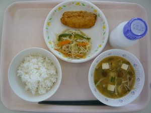 5月16日給食(小学部の量)