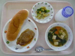 6月18日給食(小学部の量)