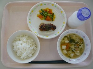 6月23日給食(小学部の量)