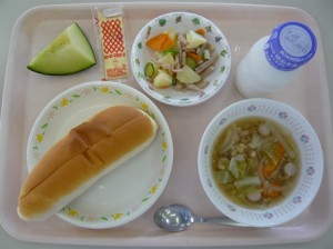 6月25日給食(小学部の量)