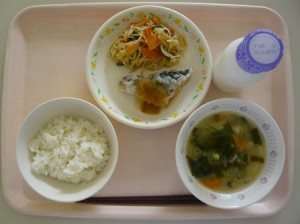 11月17日給食(小学部の量)