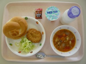 11月19日給食(小学部の量)