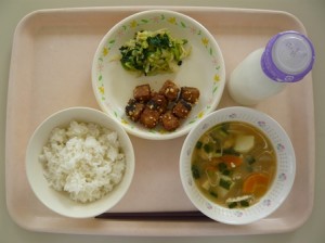 4月29日給食(小学部の量)
