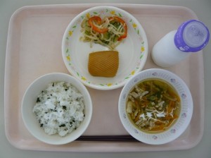 5月25日給食(小学部の量)