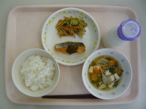 6月18日給食(小学部の量)