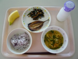 6月25日給食(小学部の量)