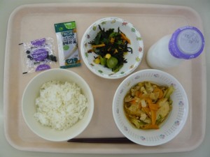 6月8日給食(小学部の量)