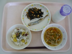 10月29日給食(小学部の量)