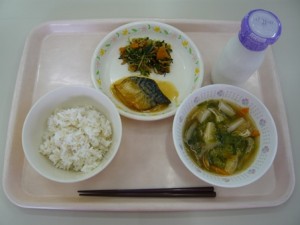 12月15日給食(小学部の量)