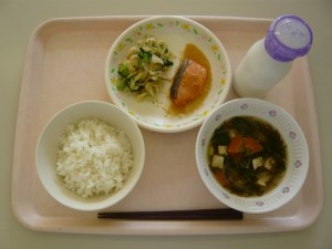 3月17日給食(小学部の量)