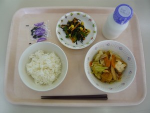 6月10日給食(小学部の量)