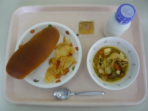 ６月15日給食(小学部の量)